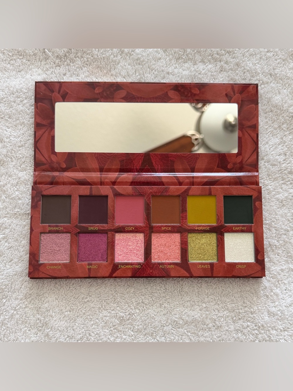 Unearthly Cosmetics Fall Magic palette BNIB. **